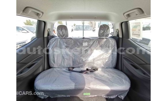 Nunua Imported Mitsubishi L200 Nyeupe Gari ndani ya Import - Dubai nchini Kati Kenya Nunua Imported Mitsubishi L200 Nyeupe Gari ndani ya Import - Dubai nchini Kati Kenya