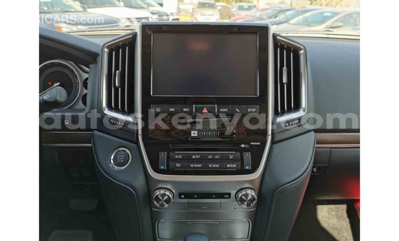 Buy Import Toyota Land Cruiser Black Car in Import - Dubai in Central Kenya Buy Import Toyota Land Cruiser Black Car in Import - Dubai in Central Kenya
