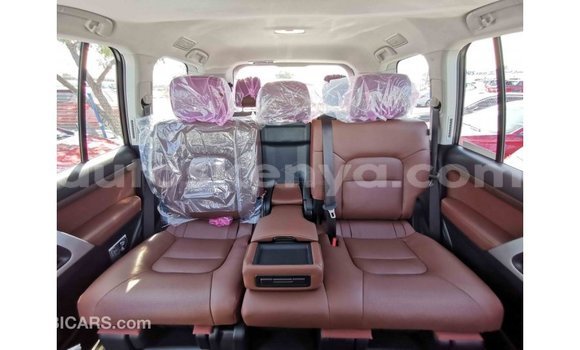 Buy Import Toyota Land Cruiser Black Car in Import - Dubai in Central Kenya Buy Import Toyota Land Cruiser Black Car in Import - Dubai in Central Kenya