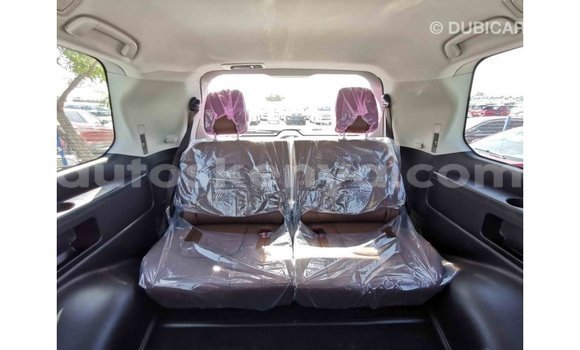Buy Import Toyota Land Cruiser Black Car in Import - Dubai in Central Kenya Buy Import Toyota Land Cruiser Black Car in Import - Dubai in Central Kenya