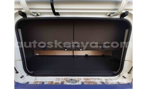 Nunua Imported Toyota Coaster Nyeupe Gari ndani ya Import - Dubai nchini Kati Kenya Nunua Imported Toyota Coaster Nyeupe Gari ndani ya Import - Dubai nchini Kati Kenya