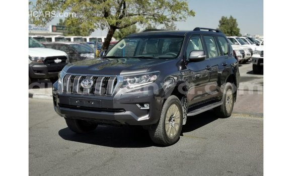 Nunua Imported Toyota Prado Nyingine Gari ndani ya Import - Dubai nchini Kati Kenya Nunua Imported Toyota Prado Nyingine Gari ndani ya Import - Dubai nchini Kati Kenya
