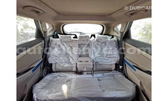 Nunua Imported Hyundai Tucson Nyeusi Gari ndani ya Import - Dubai nchini Kati Kenya Nunua Imported Hyundai Tucson Nyeusi Gari ndani ya Import - Dubai nchini Kati Kenya