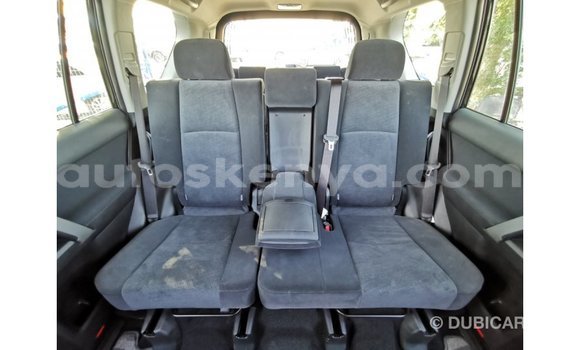 Nunua Imported Toyota Prado Nyeusi Gari ndani ya Import - Dubai nchini Kati Kenya Nunua Imported Toyota Prado Nyeusi Gari ndani ya Import - Dubai nchini Kati Kenya
