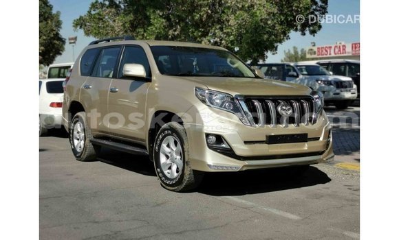 Nunua Imported Toyota Prado Nyingine Gari ndani ya Import - Dubai nchini Kati Kenya Nunua Imported Toyota Prado Nyingine Gari ndani ya Import - Dubai nchini Kati Kenya