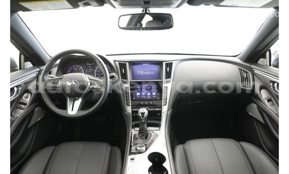 Imported Infiniti Q Black Makiinaa iti Import - Dubai keessatti Central Kenya keessatti Imported Infiniti Q Black Makiinaa iti Import - Dubai keessatti Central Kenya keessatti