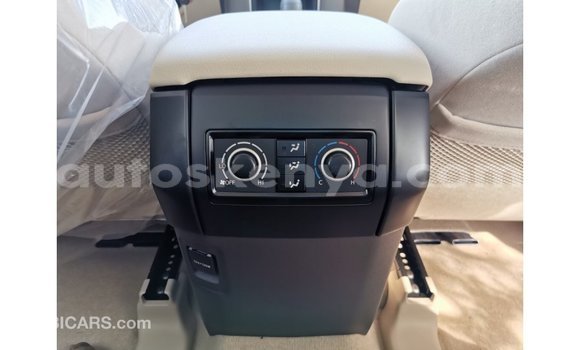 Buy Import Toyota Prado White Car in Import - Dubai in Central Kenya Buy Import Toyota Prado White Car in Import - Dubai in Central Kenya