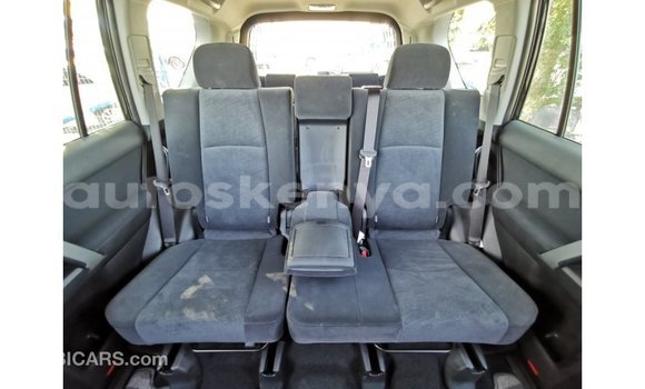 Imported Toyota Prado Black Makiinaa iti Import - Dubai keessatti Central Kenya keessatti Imported Toyota Prado Black Makiinaa iti Import - Dubai keessatti Central Kenya keessatti