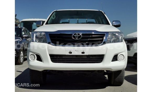 Nunua Imported Toyota Hilux Nyeupe Gari ndani ya Import - Dubai nchini Kati Kenya Nunua Imported Toyota Hilux Nyeupe Gari ndani ya Import - Dubai nchini Kati Kenya