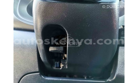 Nunua Imported Toyota Hilux Nyeupe Gari ndani ya Import - Dubai nchini Kati Kenya Nunua Imported Toyota Hilux Nyeupe Gari ndani ya Import - Dubai nchini Kati Kenya