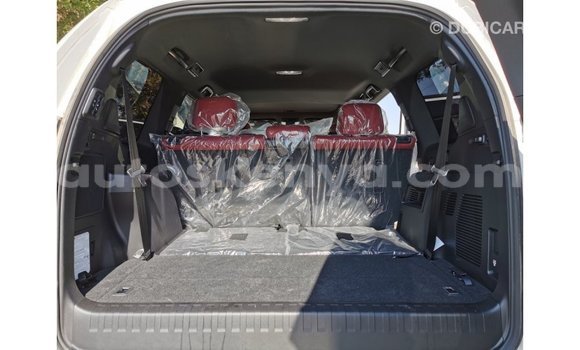 Buy Import Lexus GX White Car in Import - Dubai in Central Kenya Buy Import Lexus GX White Car in Import - Dubai in Central Kenya