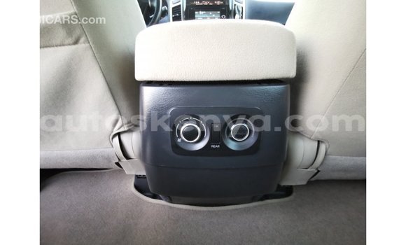 Nunua Imported Mitsubishi Pajero Nyeusi Gari ndani ya Import - Dubai nchini Kati Kenya Nunua Imported Mitsubishi Pajero Nyeusi Gari ndani ya Import - Dubai nchini Kati Kenya