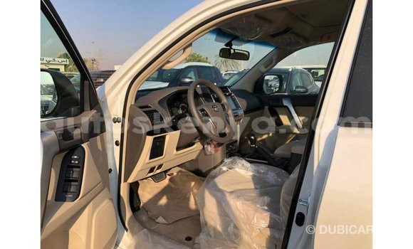 Buy Import Toyota Prado White Car in Import - Dubai in Central Kenya Buy Import Toyota Prado White Car in Import - Dubai in Central Kenya