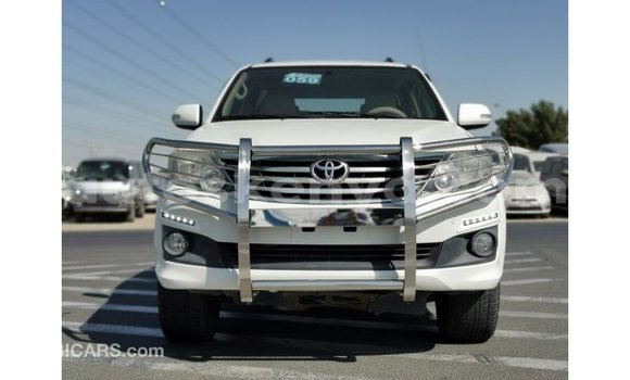 Buy Import Toyota Fortuner White Car in Import - Dubai in Central Kenya Buy Import Toyota Fortuner White Car in Import - Dubai in Central Kenya