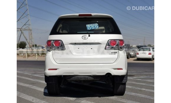 Buy Import Toyota Fortuner White Car in Import - Dubai in Central Kenya Buy Import Toyota Fortuner White Car in Import - Dubai in Central Kenya