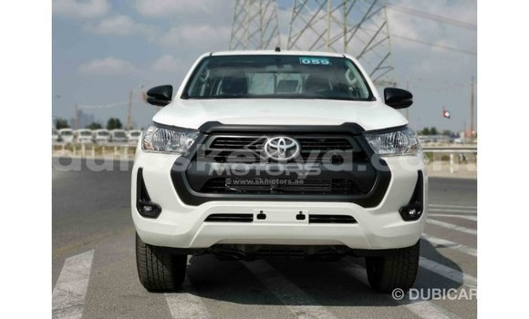 Buy Import Toyota Hilux White Car in Import - Dubai in Central Kenya Buy Import Toyota Hilux White Car in Import - Dubai in Central Kenya