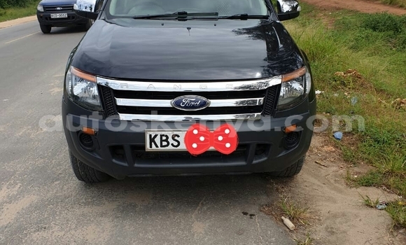 Oofamaa Ford Ranger Black Makiinaa iti Mombasa keessatti Coastal Kenya keessatti