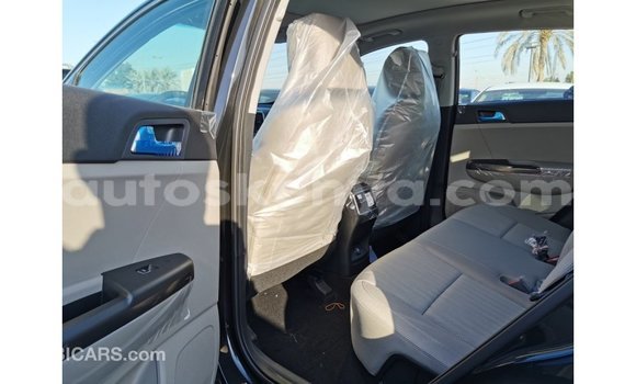 Nunua Imported Kia Sportage Nyeusi Gari ndani ya Import - Dubai nchini Kati Kenya Nunua Imported Kia Sportage Nyeusi Gari ndani ya Import - Dubai nchini Kati Kenya