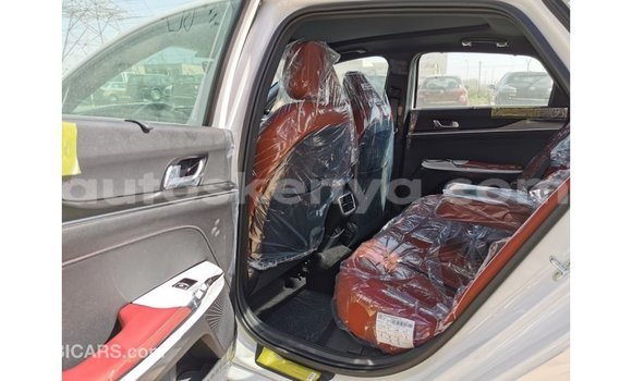 Nunua Imported Kia K5 Nyeupe Gari ndani ya Import - Dubai nchini Kati Kenya Nunua Imported Kia K5 Nyeupe Gari ndani ya Import - Dubai nchini Kati Kenya