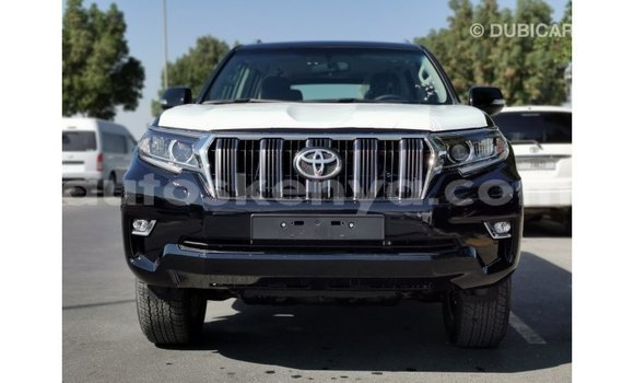Nunua Imported Toyota Prado Nyeusi Gari ndani ya Import - Dubai nchini Kati Kenya Nunua Imported Toyota Prado Nyeusi Gari ndani ya Import - Dubai nchini Kati Kenya