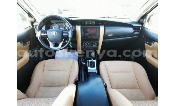 Buy Import Toyota Fortuner White Car in Import - Dubai in Central Kenya Buy Import Toyota Fortuner White Car in Import - Dubai in Central Kenya