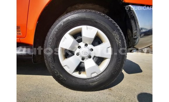 Nunua Imported Toyota Hilux Nyingine Gari ndani ya Import - Dubai nchini Kati Kenya Nunua Imported Toyota Hilux Nyingine Gari ndani ya Import - Dubai nchini Kati Kenya