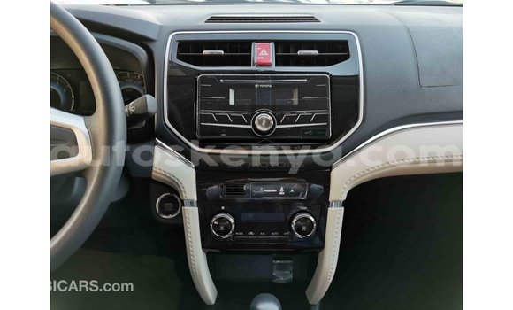 Nunua Imported Toyota Rush Brown Gari ndani ya Import - Dubai nchini Kati Kenya Nunua Imported Toyota Rush Brown Gari ndani ya Import - Dubai nchini Kati Kenya