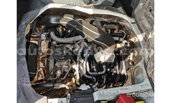 Buy Import Toyota Hiace White Car in Import - Dubai in Central Kenya Buy Import Toyota Hiace White Car in Import - Dubai in Central Kenya