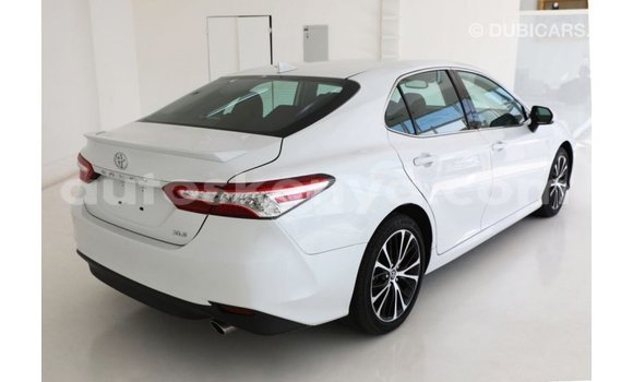 Buy Import Toyota Camry White Car in Import - Dubai in Central Kenya Buy Import Toyota Camry White Car in Import - Dubai in Central Kenya