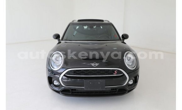 Imported Mini Cooper Black Makiinaa iti Import - Dubai keessatti Central Kenya keessatti