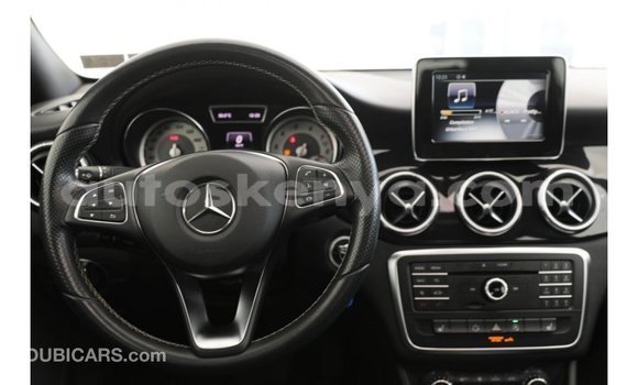 Imported Mercedes‒Benz 250 White Makiinaa iti Import - Dubai keessatti Central Kenya keessatti Imported Mercedes‒Benz 250 White Makiinaa iti Import - Dubai keessatti Central Kenya keessatti