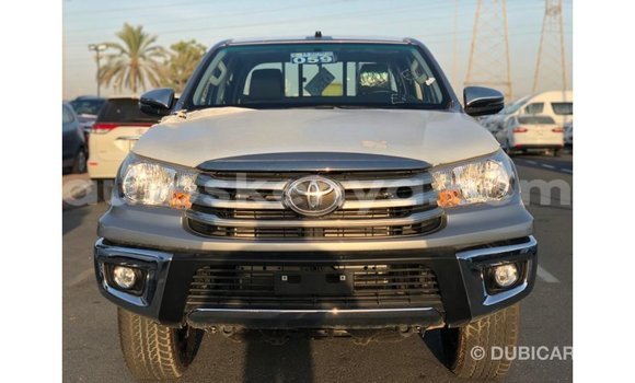 Buy Import Toyota Hilux White Car in Import - Dubai in Central Kenya Buy Import Toyota Hilux White Car in Import - Dubai in Central Kenya