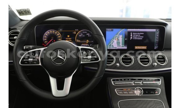 Nunua Imported Mercedes‒Benz 1117 Nyingine Lori ndani ya Import - Dubai nchini Kati Kenya Nunua Imported Mercedes‒Benz 1117 Nyingine Lori ndani ya Import - Dubai nchini Kati Kenya