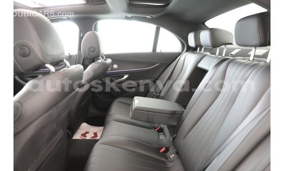 Nunua Imported Mercedes‒Benz 1117 Nyingine Lori ndani ya Import - Dubai nchini Kati Kenya Nunua Imported Mercedes‒Benz 1117 Nyingine Lori ndani ya Import - Dubai nchini Kati Kenya