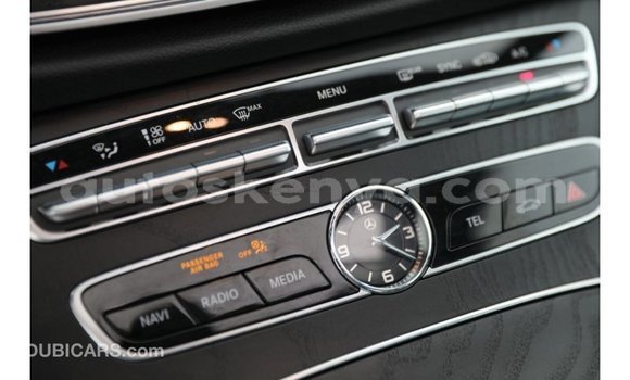 Nunua Imported Mercedes‒Benz 1117 Nyingine Lori ndani ya Import - Dubai nchini Kati Kenya Nunua Imported Mercedes‒Benz 1117 Nyingine Lori ndani ya Import - Dubai nchini Kati Kenya