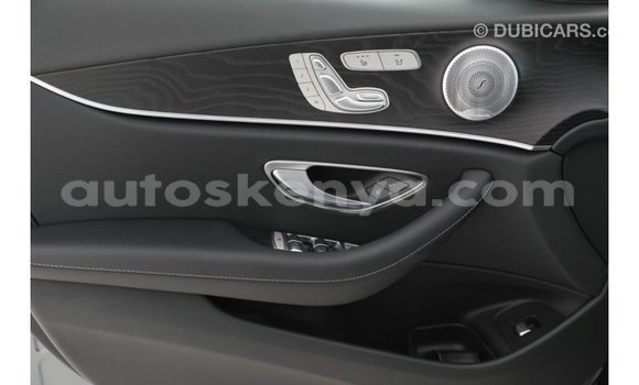 Nunua Imported Mercedes‒Benz 1117 Nyingine Lori ndani ya Import - Dubai nchini Kati Kenya Nunua Imported Mercedes‒Benz 1117 Nyingine Lori ndani ya Import - Dubai nchini Kati Kenya