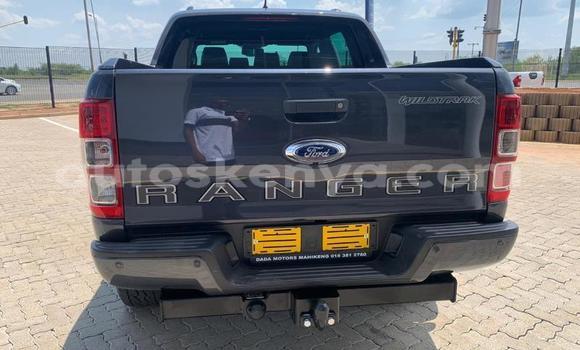 Nunua Ilio tumika Ford Ranger Nyeusi Gari ndani ya Changamwe nchini Pwani Nunua Ilio tumika Ford Ranger Nyeusi Gari ndani ya Changamwe nchini Pwani
