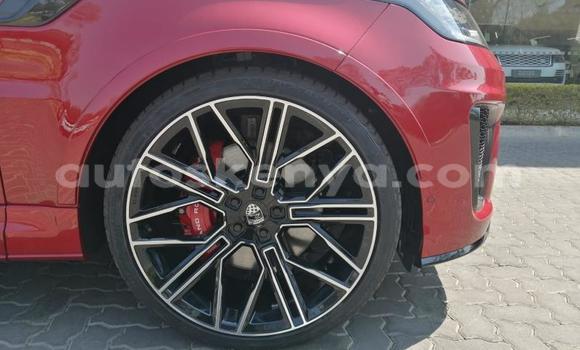 Oofamaa Land Rover Range Rover Sport Red Makiinaa iti Bungoma keessatti West Kenya keessatti Oofamaa Land Rover Range Rover Sport Red Makiinaa iti Bungoma keessatti West Kenya keessatti