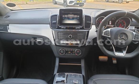 Nunua Ilio tumika Mercedes‒Benz GL-klasse AMG Nyeupe Gari ndani ya Nairobi nchini Nairobi Nunua Ilio tumika Mercedes‒Benz GL-klasse AMG Nyeupe Gari ndani ya Nairobi nchini Nairobi