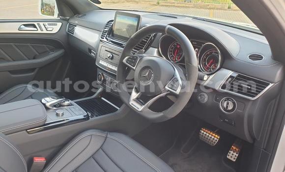 Nunua Ilio tumika Mercedes‒Benz GL-klasse AMG Nyeupe Gari ndani ya Nairobi nchini Nairobi Nunua Ilio tumika Mercedes‒Benz GL-klasse AMG Nyeupe Gari ndani ya Nairobi nchini Nairobi