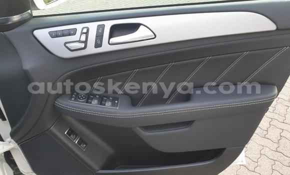 Nunua Ilio tumika Mercedes‒Benz GL-klasse AMG Nyeupe Gari ndani ya Nairobi nchini Nairobi Nunua Ilio tumika Mercedes‒Benz GL-klasse AMG Nyeupe Gari ndani ya Nairobi nchini Nairobi