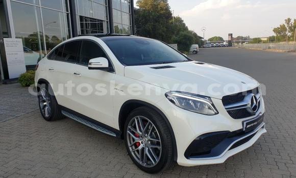 Nunua Ilio tumika Mercedes‒Benz GL-klasse AMG Nyeupe Gari ndani ya Nairobi nchini Nairobi Nunua Ilio tumika Mercedes‒Benz GL-klasse AMG Nyeupe Gari ndani ya Nairobi nchini Nairobi
