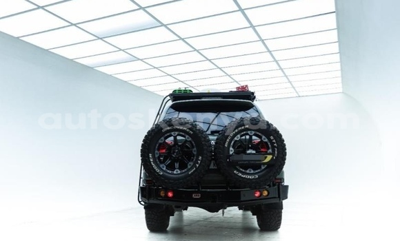 Oofamaa Toyota Land Cruiser Green Makiinaa iti Nairobi keessatti Nairobi keessatti Oofamaa Toyota Land Cruiser Green Makiinaa iti Nairobi keessatti Nairobi keessatti