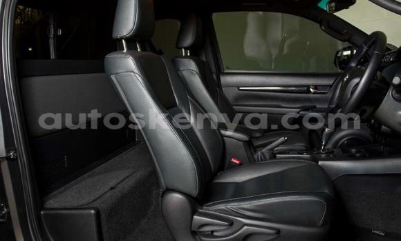 Oofamaa Toyota Hilux Black Makiinaa iti Nairobi keessatti Nairobi keessatti Oofamaa Toyota Hilux Black Makiinaa iti Nairobi keessatti Nairobi keessatti