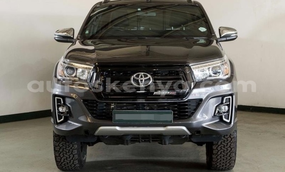 Oofamaa Toyota Hilux Black Makiinaa iti Nairobi keessatti Nairobi keessatti Oofamaa Toyota Hilux Black Makiinaa iti Nairobi keessatti Nairobi keessatti