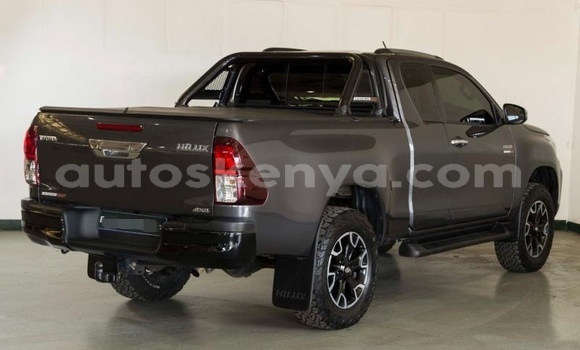 Oofamaa Toyota Hilux Black Makiinaa iti Nairobi keessatti Nairobi keessatti Oofamaa Toyota Hilux Black Makiinaa iti Nairobi keessatti Nairobi keessatti