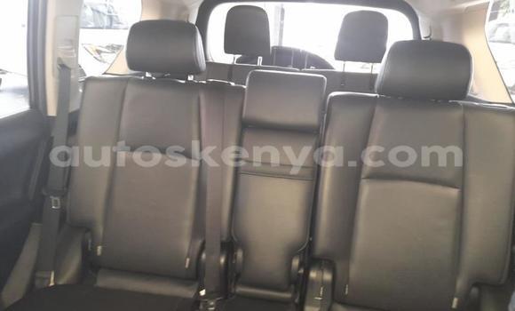 Oofamaa Toyota Land Cruiser Prado Silver Makiinaa iti Mombasa keessatti Coastal Kenya keessatti Oofamaa Toyota Land Cruiser Prado Silver Makiinaa iti Mombasa keessatti Coastal Kenya keessatti