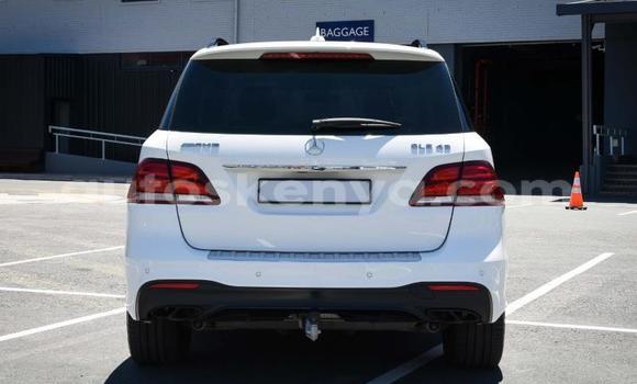 Nunua Ilio tumika Mercedes‒Benz GL-klasse AMG Nyeupe Gari ndani ya Nyamira nchini Nyanza Nunua Ilio tumika Mercedes‒Benz GL-klasse AMG Nyeupe Gari ndani ya Nyamira nchini Nyanza