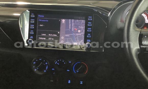 Nunua Ilio tumika Toyota Hilux Nyeupe Gari ndani ya Nairobi nchini Nairobi Nunua Ilio tumika Toyota Hilux Nyeupe Gari ndani ya Nairobi nchini Nairobi