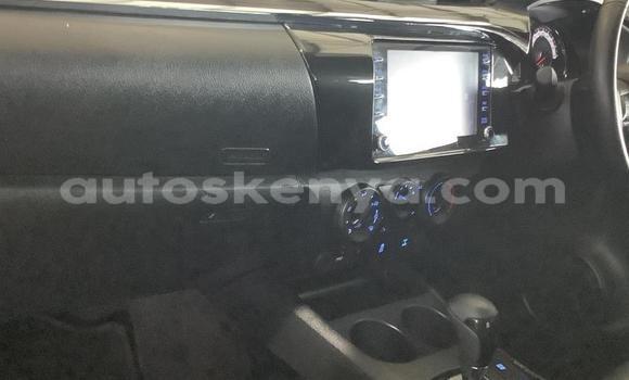 Nunua Ilio tumika Toyota Hilux Nyeupe Gari ndani ya Nairobi nchini Nairobi Nunua Ilio tumika Toyota Hilux Nyeupe Gari ndani ya Nairobi nchini Nairobi